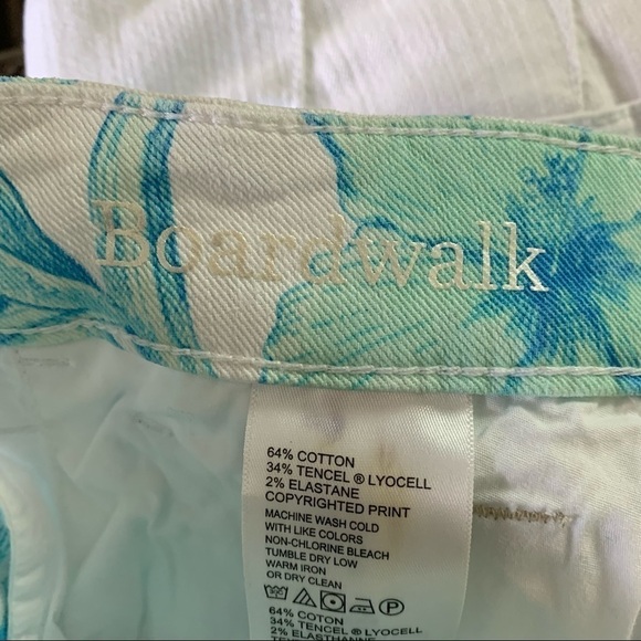 TOMMY Bahama Women's Blue Tropical Denim Boardwalk Capri Jeans Pants size 26 - Picture 10 of 14